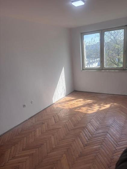 De vânzare apartament 2 camere Cartier Hipodrom - 5