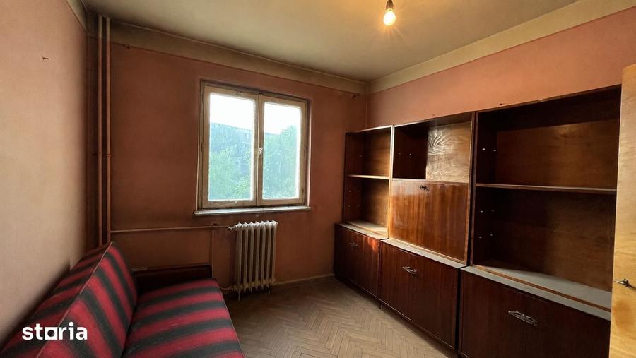 Apartament cu 4 camere în Tipografilor