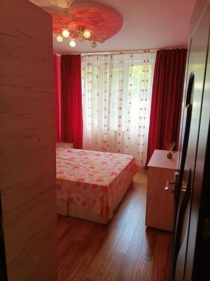 Apartament cu 2 camere semidecomandat în Micro 19
