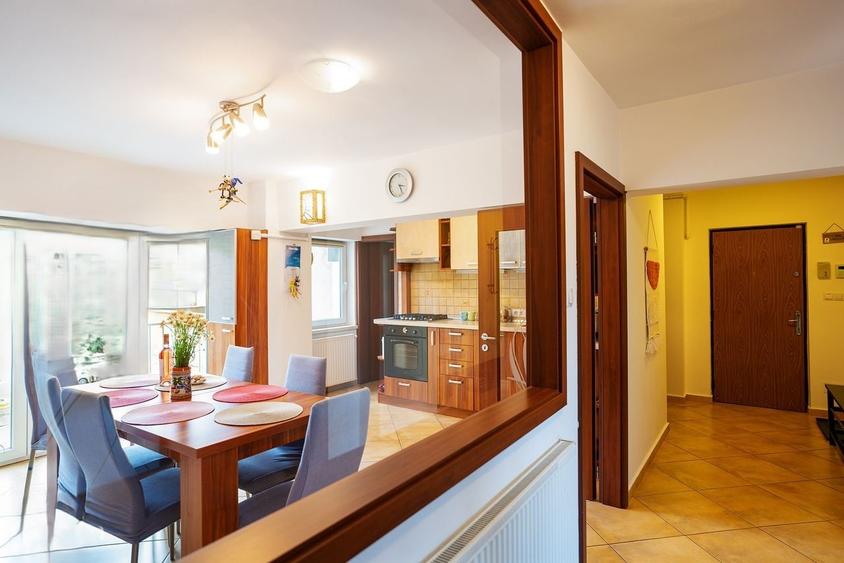 Apartament 3 camere mobilat si utilatt modern zona Racadau - 11