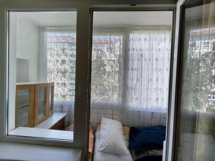 Apartament cu 2 camere semidecomandat în Girocului