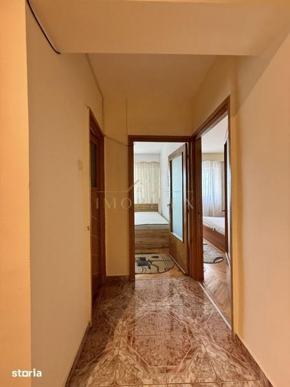 Apartament cu 3 camere în Zorilor