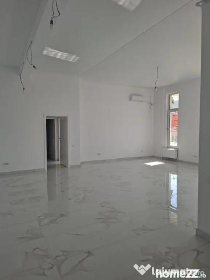 Apartament cu 3 camere decomandat în Militari
