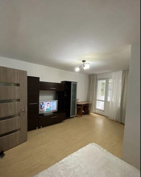 Garsoniera de inchiriat Zona Militari /Metrou Pacii 3 min - 6