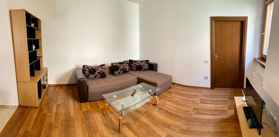 Apartament cu 2 camere semidecomandat în Centrul Istoric
