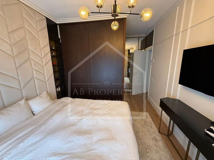 Apartament cu 3 camere semidecomandat, mobilat în Sisești