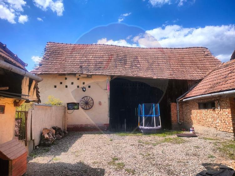 Casa la tara in satul Retis, comuna Bradeni, aproape de ... - 17