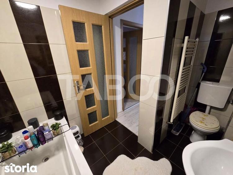 Apartament cu 3 camere decomandat, mobilat în Tilișca