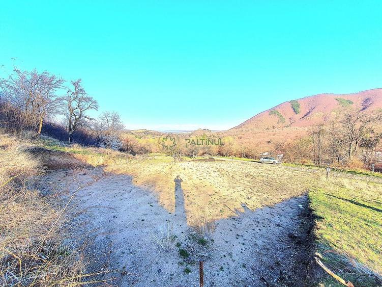 Teren Construcții intravilan de 1641 mp, în Exterior Est