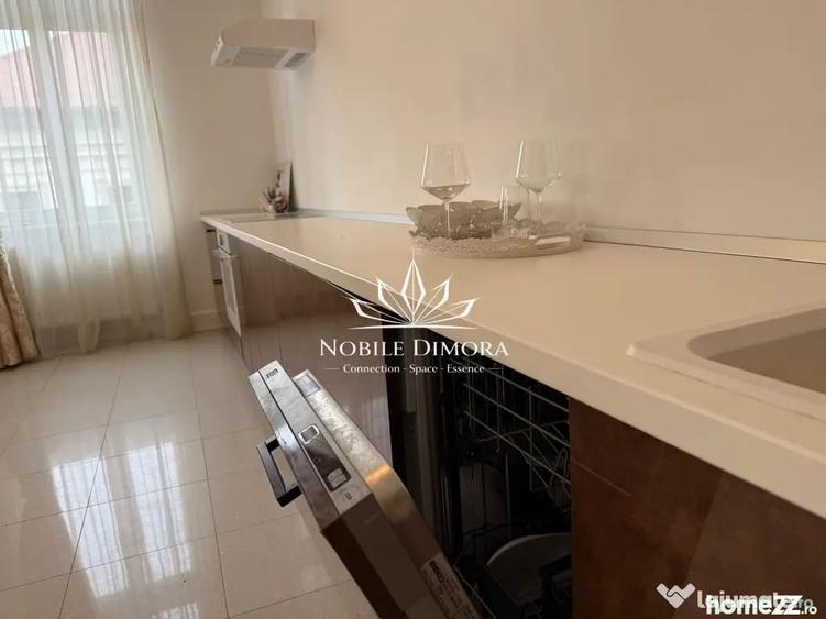 Apartament cu 3 camere decomandat în Medicină