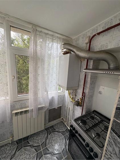 Apartament cu 2 camere decomandat în Mazepa 1