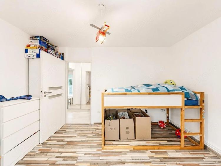 Apartament cu 2 camere semidecomandat în Bogdăneștilor