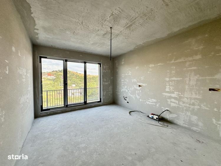 Casă cu 4 camere cu Teren 600 Mp în Sălicea
