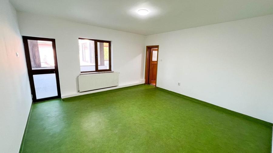 Casă individuală cu 10 camere cu Piscina în Pipera