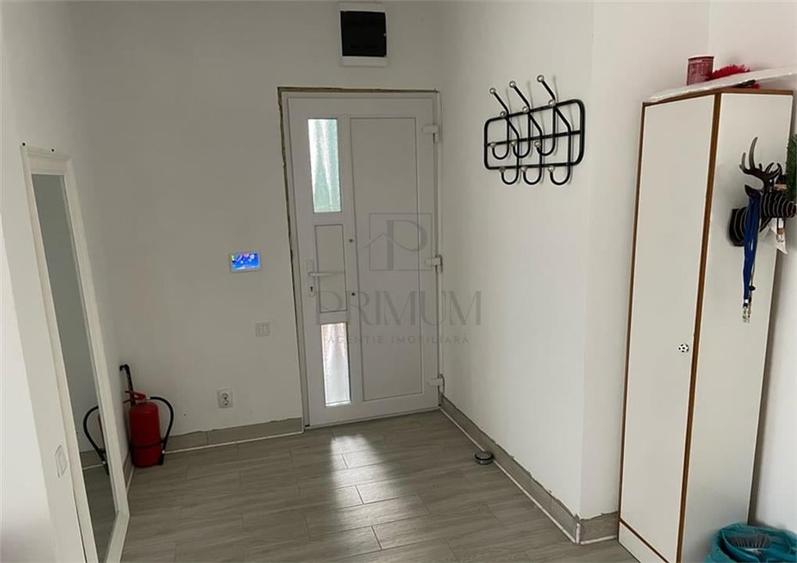 Apartament cu 3 camere decomandat, mobilat în Freidorf