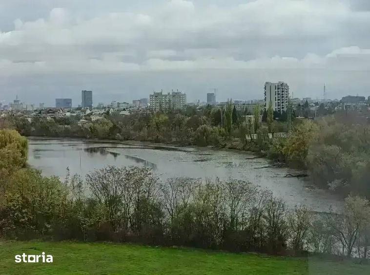 Apartament cu 2 camere decomandat în Străulești