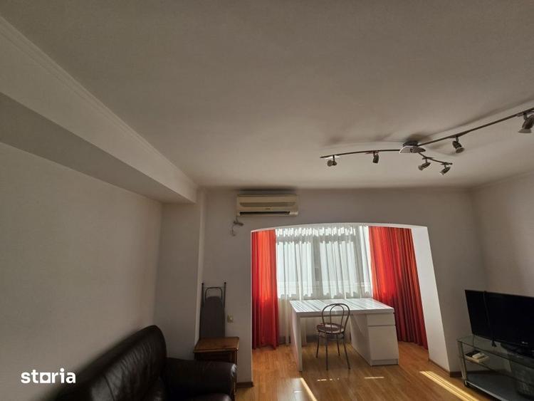 Apartament cu 3 camere în Trivale