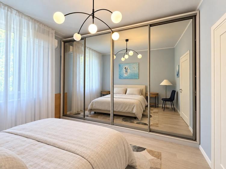 Apartament cu 3 camere decomandat, mobilat în Vatra Luminoasă