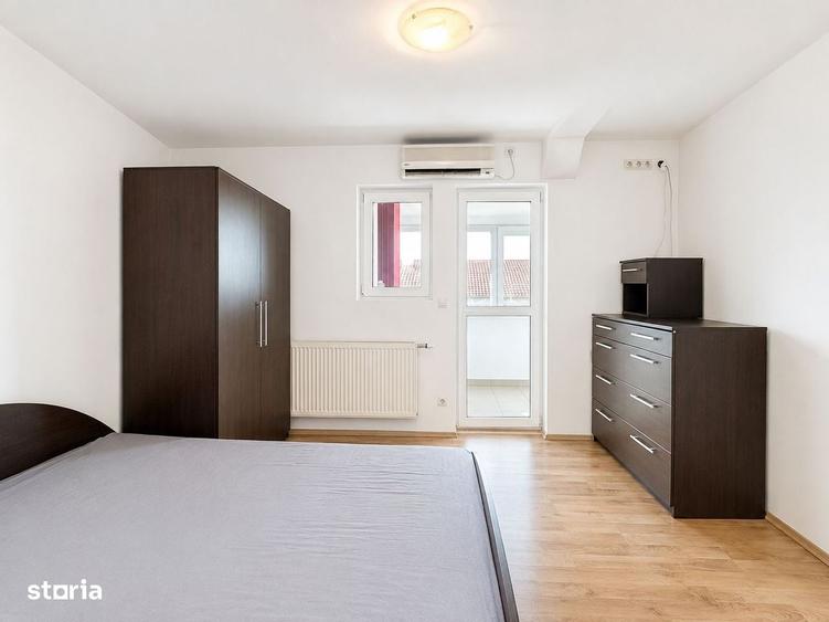 Apartament cu 4 camere în Girocului