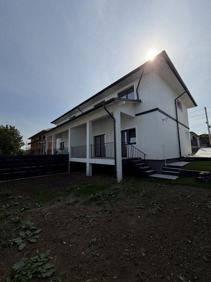 Casă cu 4 camere în Horpaz