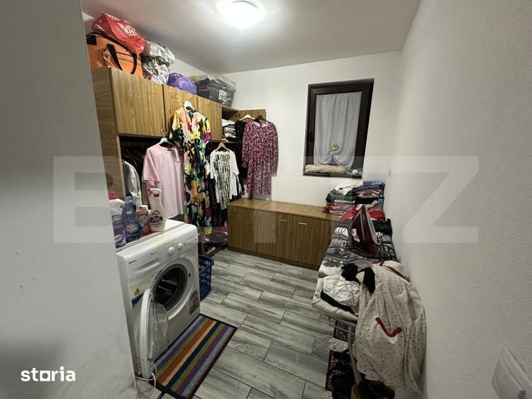 Casă cu 4 camere cu Teren 557 Mp în Păulești