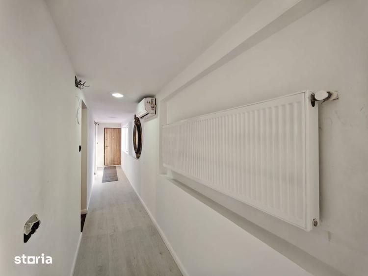 Casă cu 3 camere decomandat cu Canalizare în Sălăjan