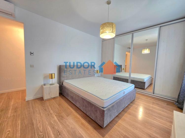 Apartament cu 3 camere semidecomandat în Domenii