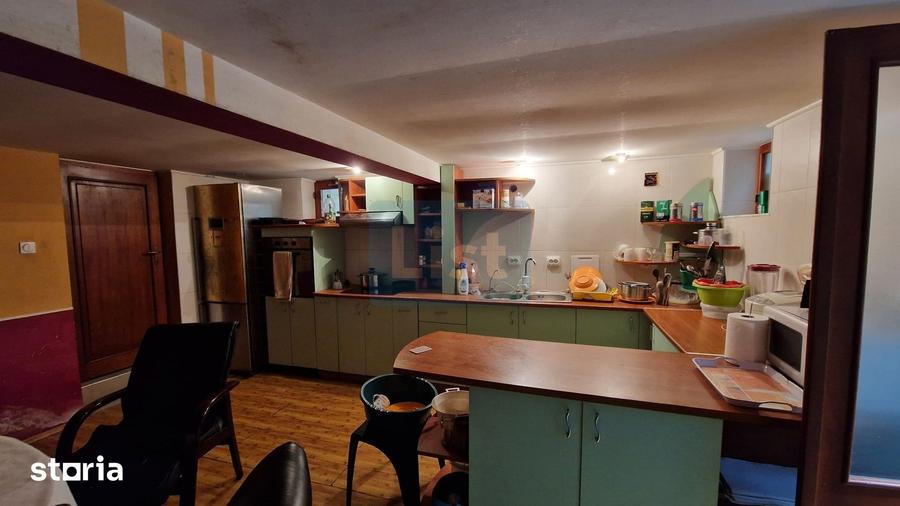 Casă cu 3 camere cu Teren 2000 Mp în Firiza