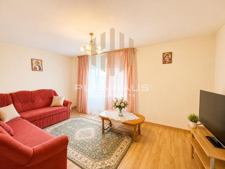 Apartament cu 2 camere decomandat, mobilat în Central