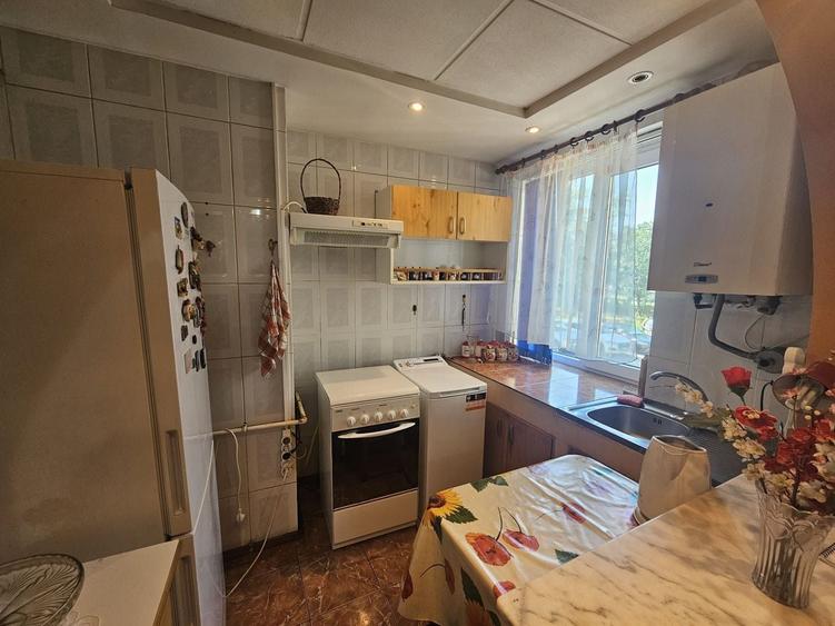 Apartament cu 2 camere semidecomandat în Ultracentral