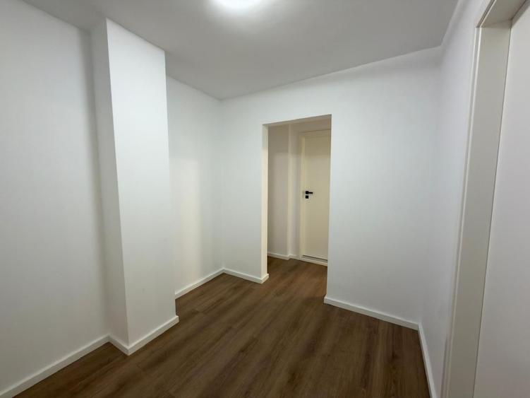 Apartament cu 2 camere decomandat în Decebal