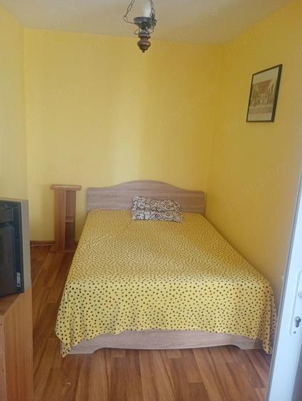Apartament cu 2 camere decomandat în Exterior Vest