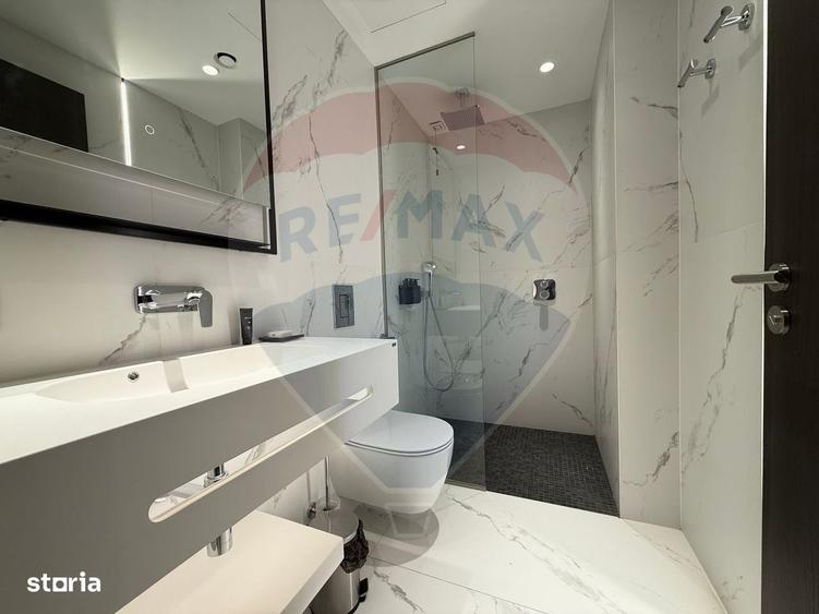 Garsoniera studio de vanzare Mamaia Nord vedere la Lac si Mare Lux - 8