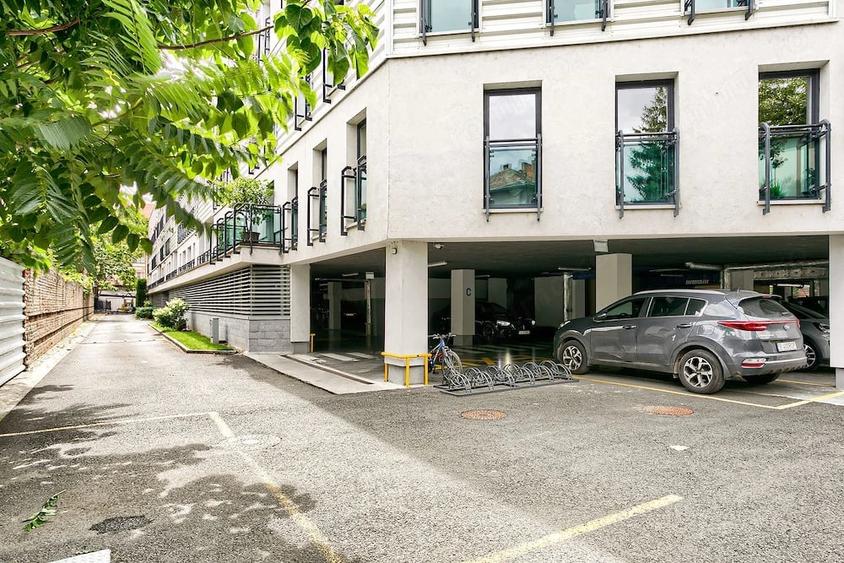 Spațiu comercial, de 151 mp, în Ultracentral
