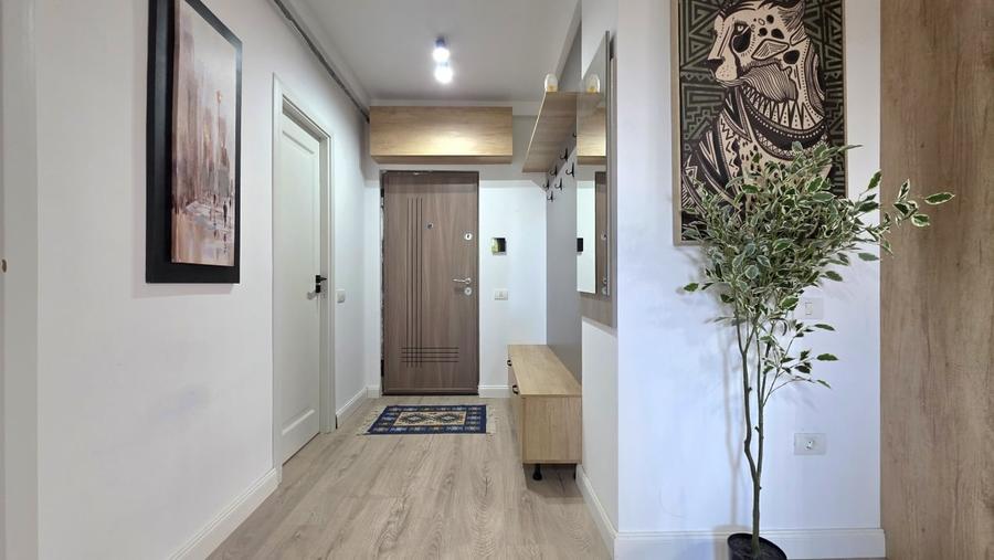 Apartament cu 2 camere semidecomandat, mobilat în Mamaia-Sat