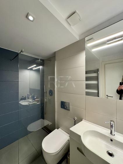 Apartament cu 2 camere semidecomandat, mobilat în Herăstrău