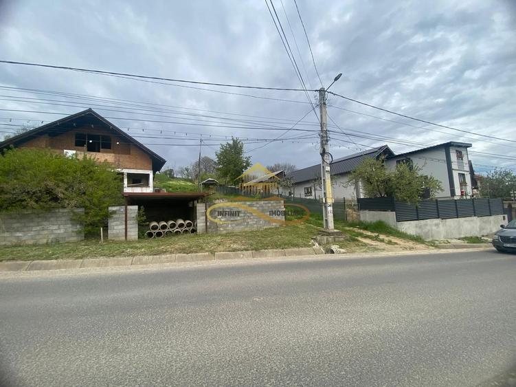 Casă individuală cu 4 camere cu Canalizare în Măgura