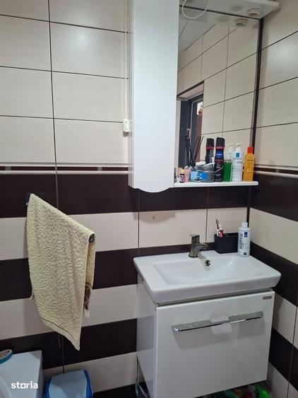 Casă cu 4 camere cu Teren 650 Mp în Vulcan
