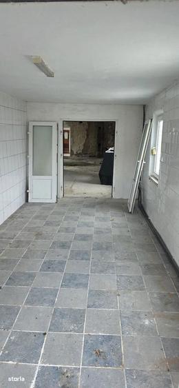 Casă cu Teren 351 Mp în Biharia