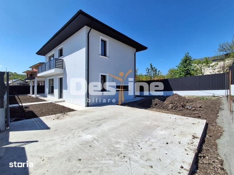 Casă cu 4 camere cu Teren 394 Mp în Miroslava