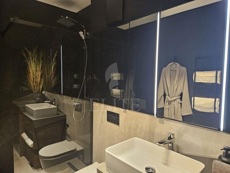 Apartament cu 2 camere semidecomandat în Mărăști