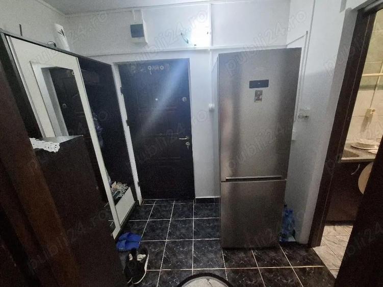 vand apartament 2 camere - 2