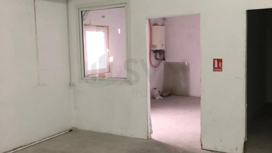 Spațiu comercial, de 475 mp, în Vest