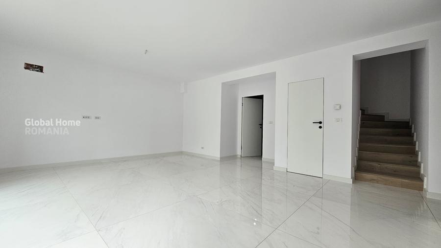 Casă cu 5 camere cu Canalizare în Pipera