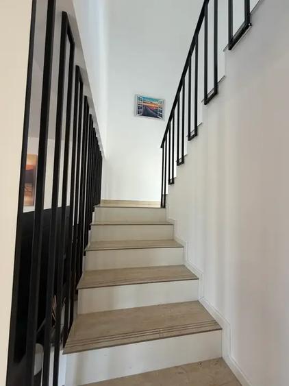 Apartament cu 4 camere semidecomandat în Buftea