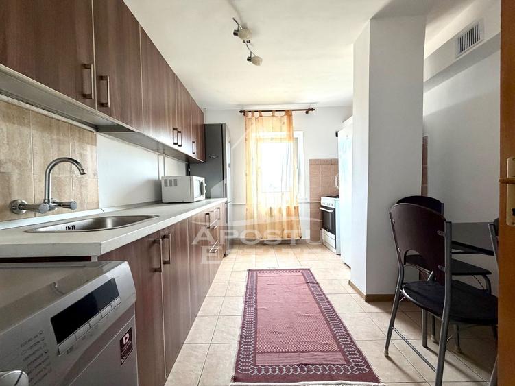 Apartament cu 2 camere decomandat, mobilat în Steaua