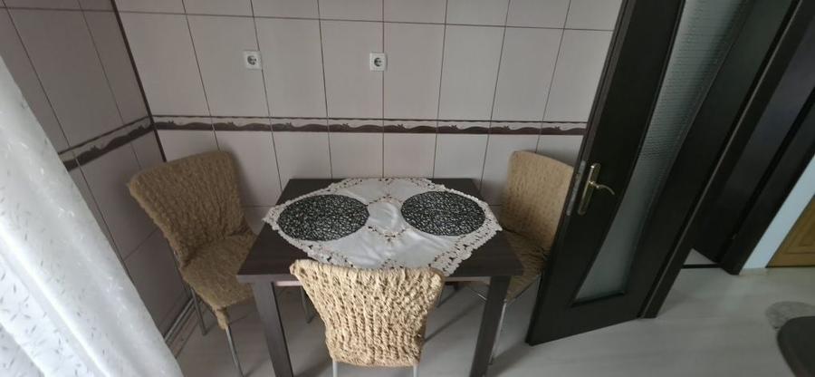 Apartament cu 3 camere decomandat în Nord