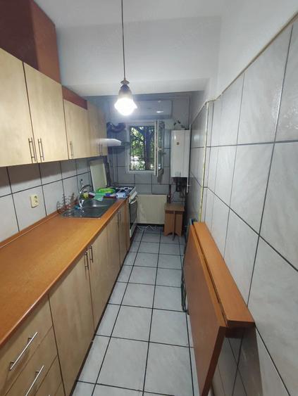 Garsonieră decomandată în Lujerului