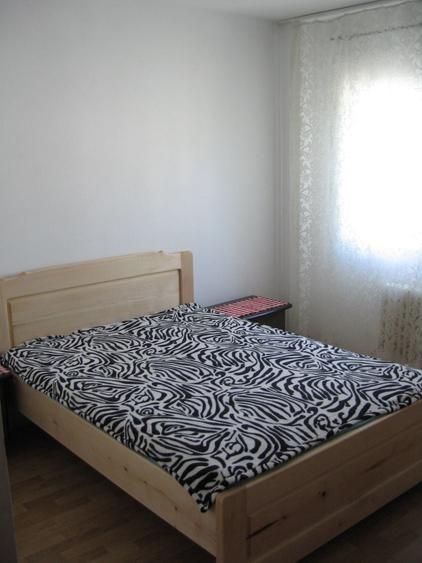 Proprietar ofer camera in ap 3 camere - 5