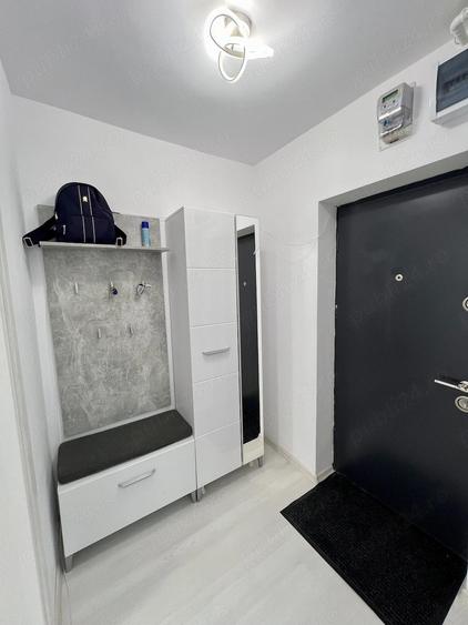 Vand apartament 2 camere - etajul 1 - 5